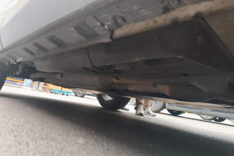 Used Toyota RAV4 2020 Dual-Engine 2.5L E-CVT 4x4 Elite PLUS Edition Chassis Front Right