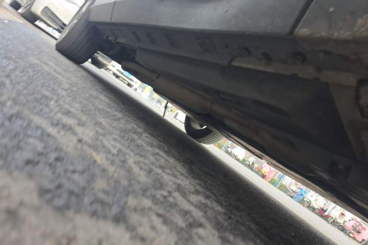 Used Toyota RAV4 2020 Dual-Engine 2.5L E-CVT Two-Wheel Drive Elite Edition Chassis Front Right