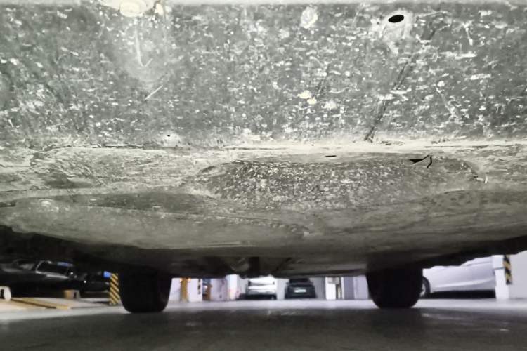 Used Toyota RAV4 2020 2.0L CVT Two-Wheel Drive Prestige Edition Chassis Front