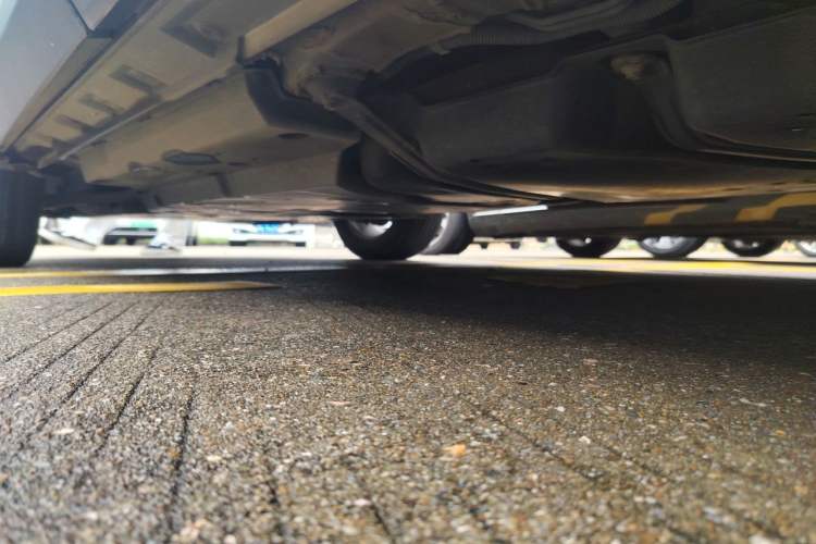 Used Toyota RAV4 2020 Dual-Engine 2.5L E-CVT Two-Wheel Drive Elite Edition Chassis Rear Left