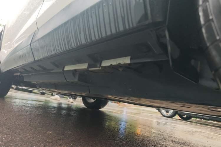 Used Toyota RAV4 2020 2.0L CVT Two-Wheel Drive Prestige Edition Chassis Rear Left