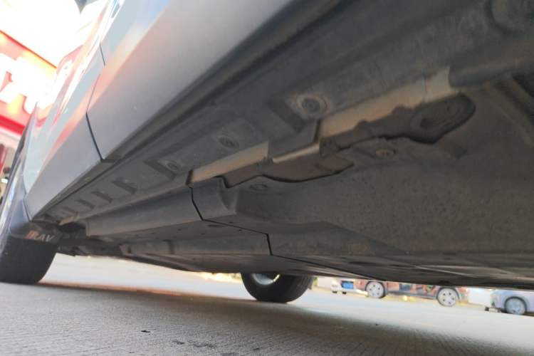 Used Toyota RAV4 2020 2.0L CVT Two-Wheel Drive Fashion Edition Chassis Rear Left