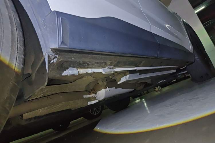 Used Toyota RAV4 2020 Dual-Engine 2.5L E-CVT 4x4 Elite PLUS Edition Chassis Rear Right