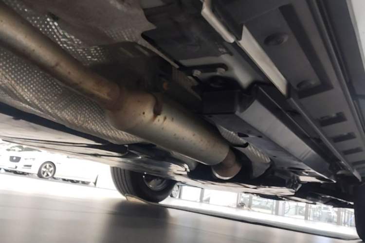 Used Toyota RAV4 2020 Dual-Motor 2.5L E-CVT Four-Wheel Drive Flagship Edition Chassis Rear Right