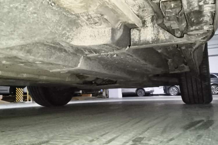 Used Toyota RAV4 2020 2.0L CVT Two-Wheel Drive Prestige Edition Chassis Rear Right