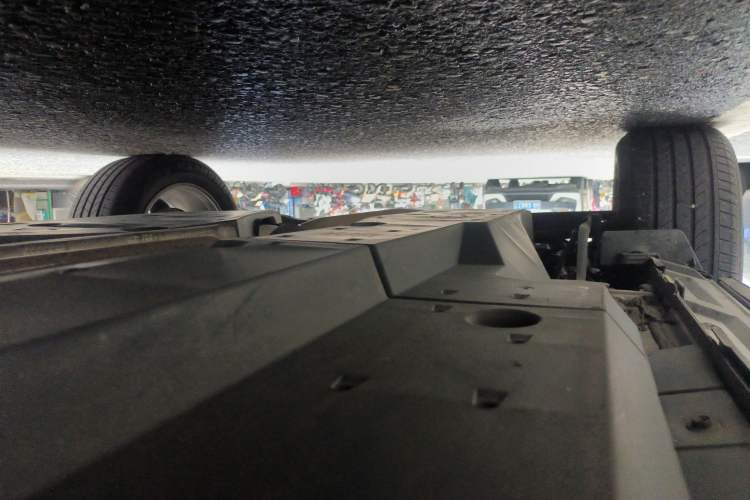 Used Toyota RAV4 2020 2.0L CVT 4x4 Trend Edition Chassis Rear Right