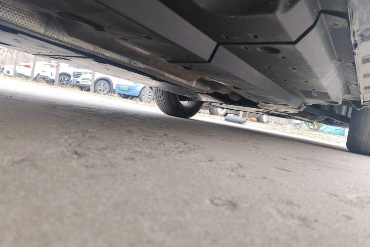 Used Toyota RAV4 2020 2.0L CVT Two-Wheel Drive Urban Edition Chassis Rear Right