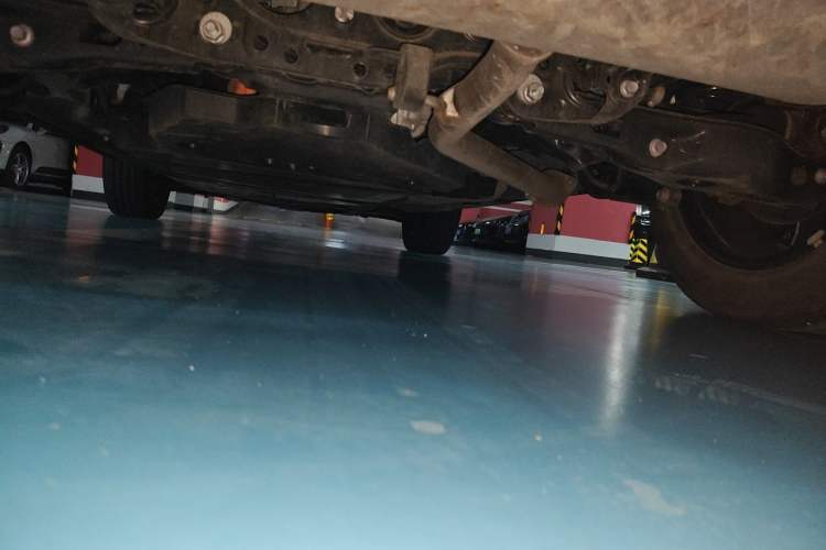 Used Toyota RAV4 2020 Dual-Motor 2.5L E-CVT Four-Wheel Drive Flagship Edition Chassis Rear