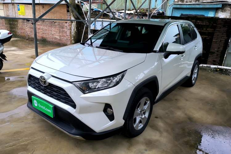Used Toyota RAV4 2020 2.0L CVT Two-Wheel Drive Urban Edition Guazi used car, China used car export, Used car for sale, Used  cars, Cheapest cars for sale