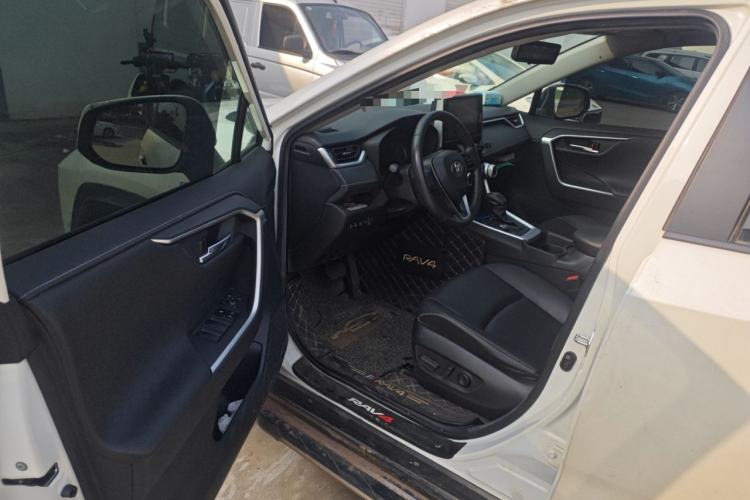 Used Toyota RAV4 2020 Dual-Motor 2.5L E-CVT Four-Wheel Drive Flagship Edition Driver Seat