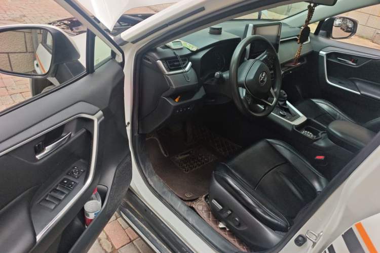 Used Toyota RAV4 2020 Dual-Engine 2.5L E-CVT Four-Wheel Drive Elite Edition Driver Seat