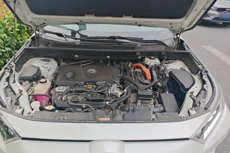 Used Toyota RAV4 2020 Dual-Engine 2.5L E-CVT 4x4 Elite PLUS Edition Engine Bay
