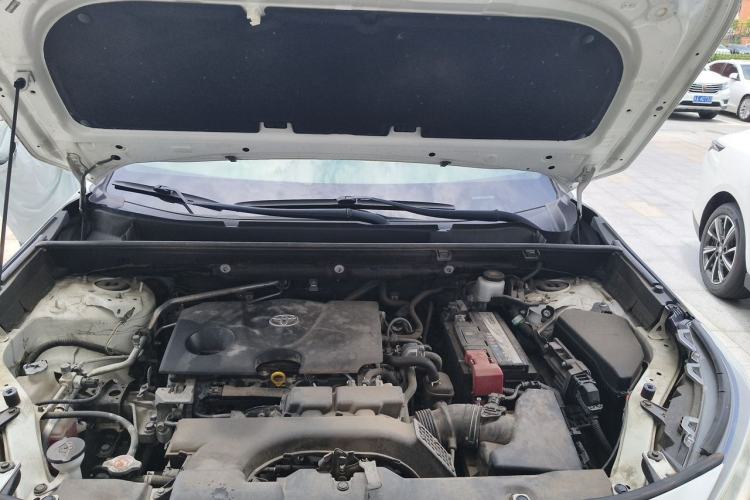 Used Toyota RAV4 2020 2.0L CVT 4x4 Trend Edition Engine Bay