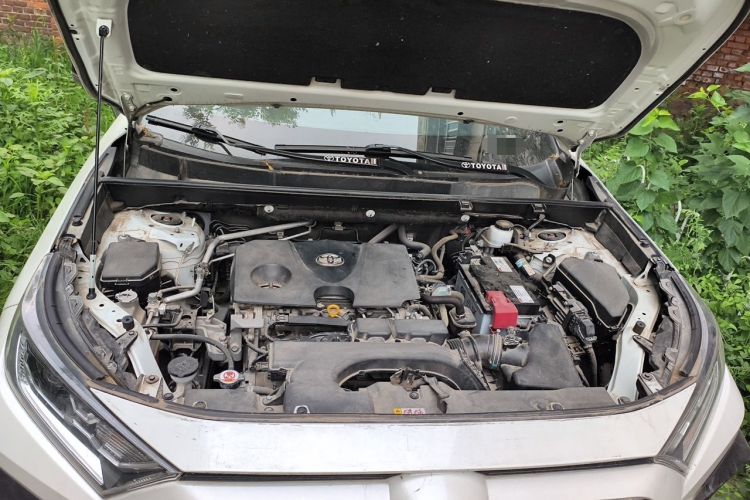 Used Toyota RAV4 2020 2.0L CVT Two-Wheel Drive Prestige Edition Engine Bay