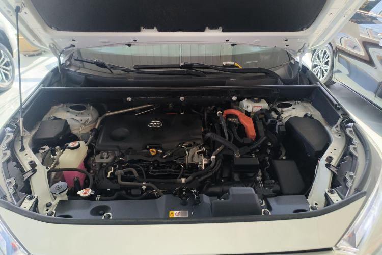 Used Toyota RAV4 2020 Dual-Engine 2.5L E-CVT 4x4 Elite PLUS Edition Engine Bay
