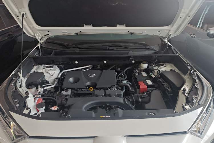 Used Toyota RAV4 2020 2.0L CVT Four-Wheel Drive Prestige Edition Engine Bay