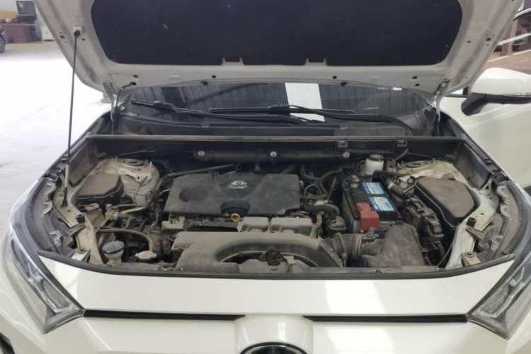 Used Toyota RAV4 2020 2.0L CVT Two-Wheel Drive Prestige Edition Engine Bay