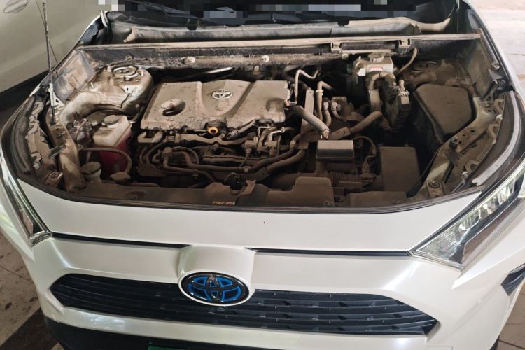 Used Toyota RAV4 2020 Dual-Engine 2.5L E-CVT Two-Wheel Drive Elite Edition Engine Bay