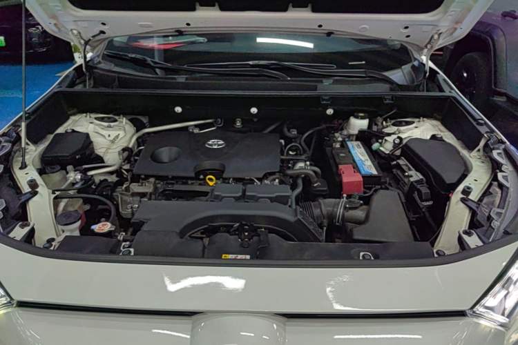 Used Toyota RAV4 2020 2.0L CVT Two-Wheel Drive Prestige Edition Engine Bay
