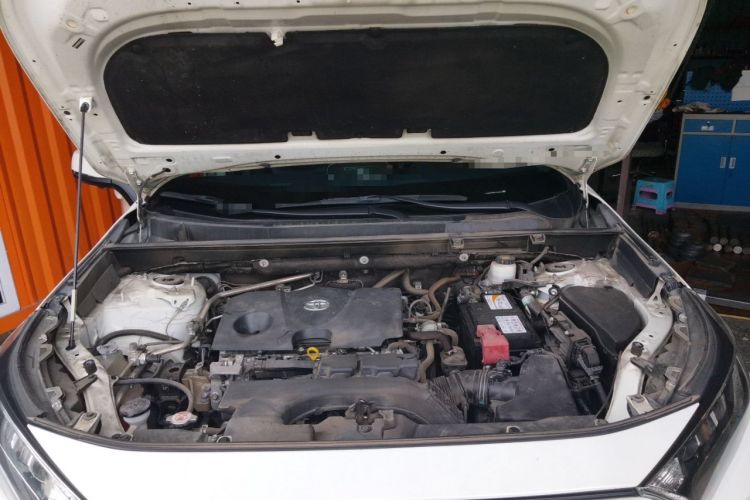 Used Toyota RAV4 2020 2.0L CVT Two-Wheel Drive Urban Edition Engine Bay