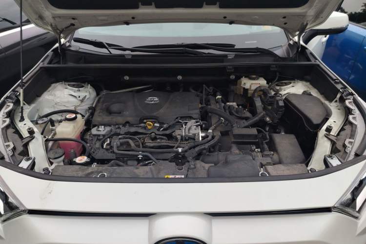 Used Toyota RAV4 2020 Dual-Engine 2.5L E-CVT Two-Wheel Drive Elite Edition Engine Bay