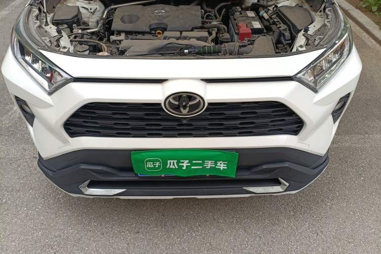 Used Toyota RAV4 2020 2.0L CVT 4x4 Style PLUS Edition Engine Bay