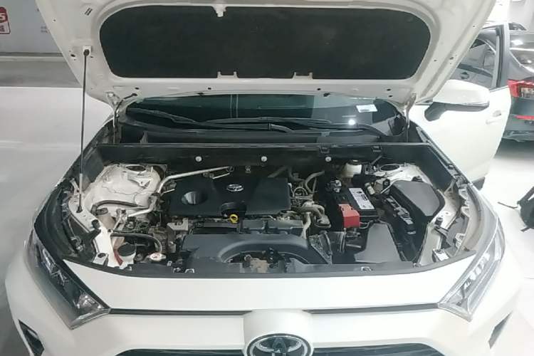 Used Toyota RAV4 2020 2.0L CVT Two-Wheel Drive Urban Edition Engine Bay