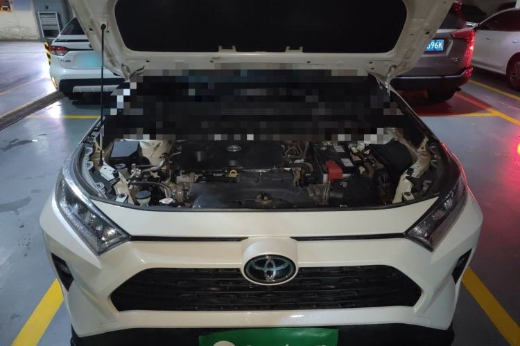Used Toyota RAV4 2020 2.0L CVT 4x4 Style PLUS Edition Engine Bay