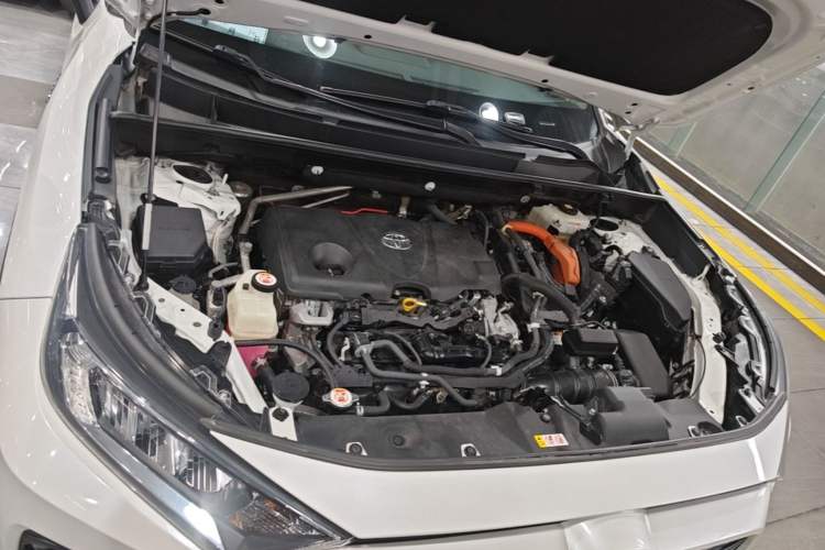 Used Toyota RAV4 2020 Dual-Engine 2.5L E-CVT 4x4 Elite PLUS Edition Engine Bay