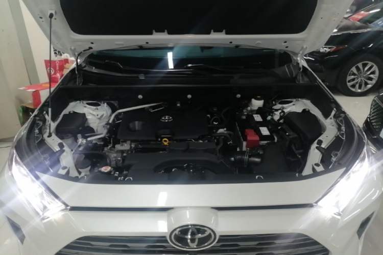 Used Toyota RAV4 2020 2.0L CVT Two-Wheel Drive Prestige Edition Engine Bay