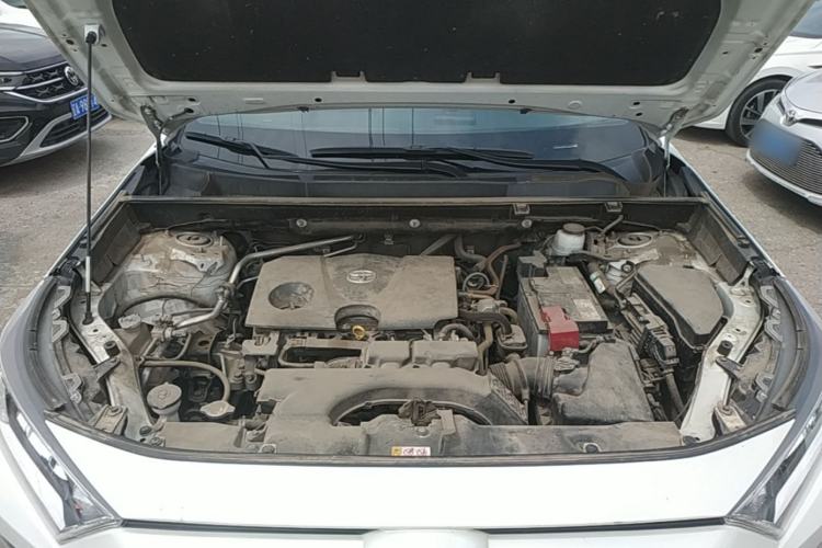 Used Toyota RAV4 2020 2.0L CVT 4x4 Trend Edition Engine Bay