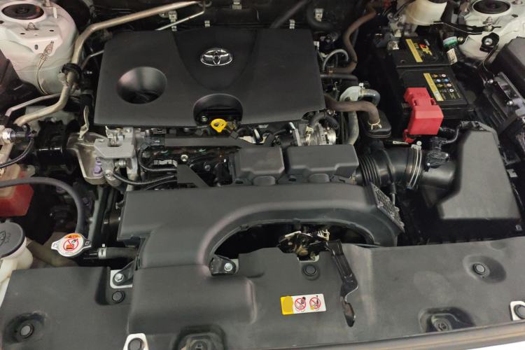 Used Toyota RAV4 2020 2.0L CVT Two-Wheel Drive Fashion PLUS Edition Engine Bay