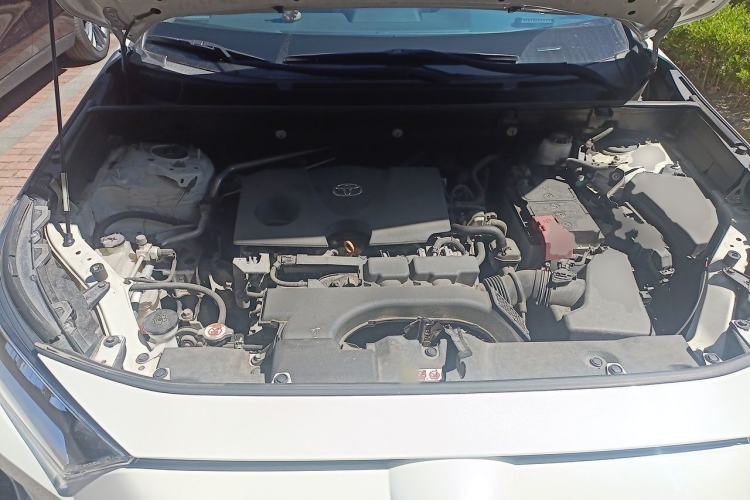Used Toyota RAV4 2020 2.0L CVT 4x4 Trend Edition Engine Bay