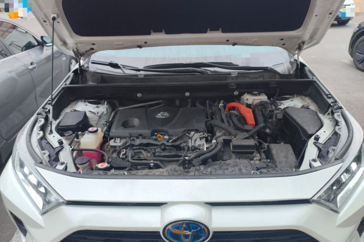 Used Toyota RAV4 2020 Dual-Engine 2.5L E-CVT 4x4 Elite PLUS Edition Engine Bay