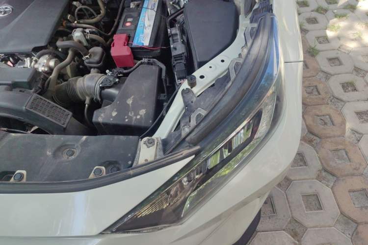 Used Toyota RAV4 2020 2.0L CVT Two-Wheel Drive Fashion Edition Engine Bay Left