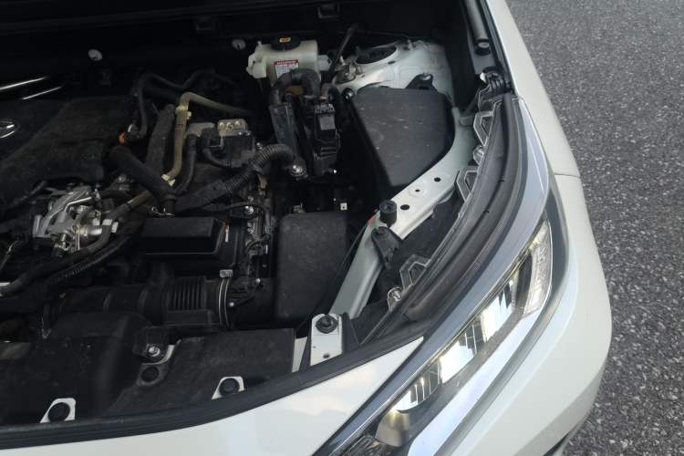 Used Toyota RAV4 2020 Dual-Engine 2.5L E-CVT Two-Wheel Drive Elite Edition Engine Bay Left