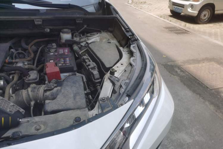 Used Toyota RAV4 2020 2.0L CVT Two-Wheel Drive Fashion PLUS Edition Engine Bay Left