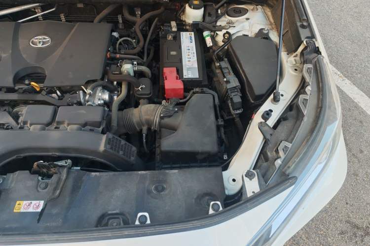 Used Toyota RAV4 2020 2.0L CVT Two-Wheel Drive Fashion Edition Engine Bay Left