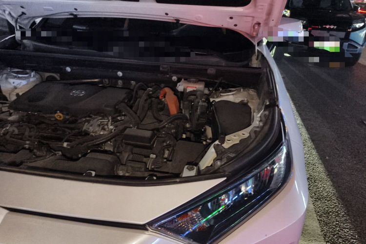 Used Toyota RAV4 2020 Dual-Engine 2.5L E-CVT 4x4 Elite PLUS Edition Engine Bay Left