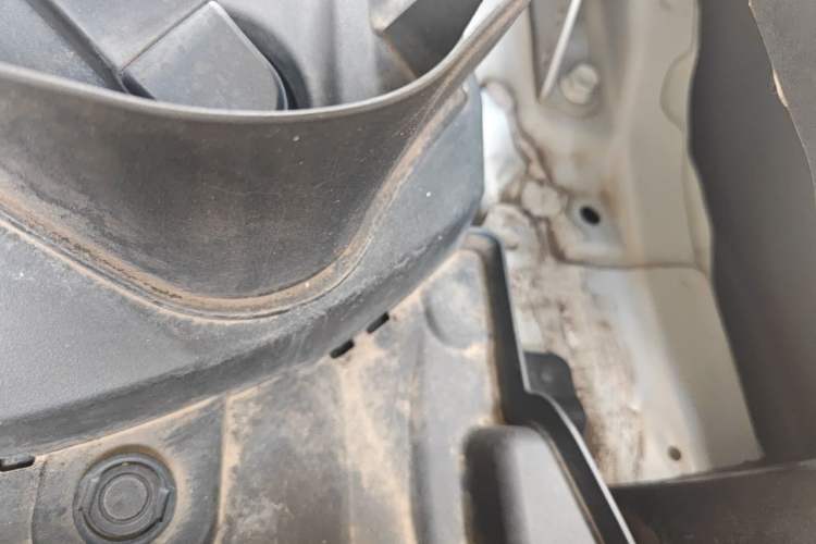 Used Toyota RAV4 2020 2.0L CVT Two-Wheel Drive Fashion Edition Engine Bay Left