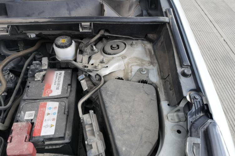 Used Toyota RAV4 2020 2.0L CVT Two-Wheel Drive Fashion Edition Engine Bay Left