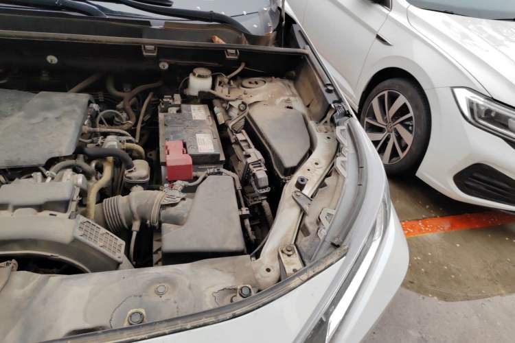 Used Toyota RAV4 2020 2.0L CVT Two-Wheel Drive Fashion Edition Engine Bay Left