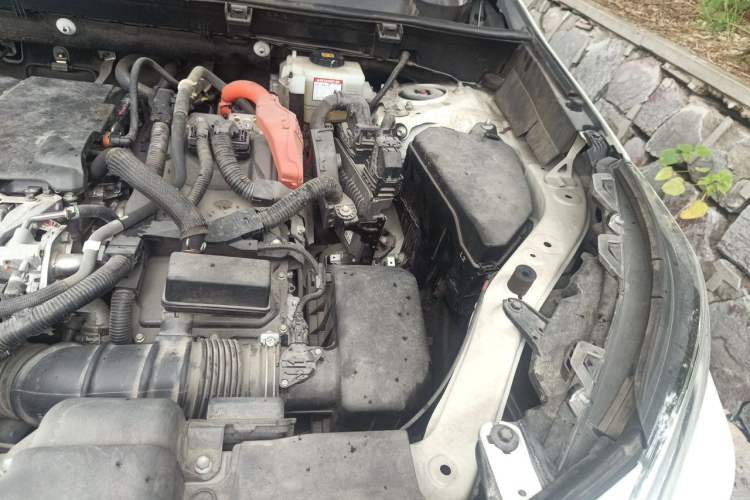 Used Toyota RAV4 2020 Dual-Motor 2.5L E-CVT Four-Wheel Drive Flagship Edition Engine Bay Left