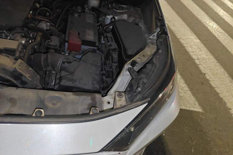 Used Toyota RAV4 2020 2.0L CVT Two-Wheel Drive Fashion Edition Engine Bay Left
