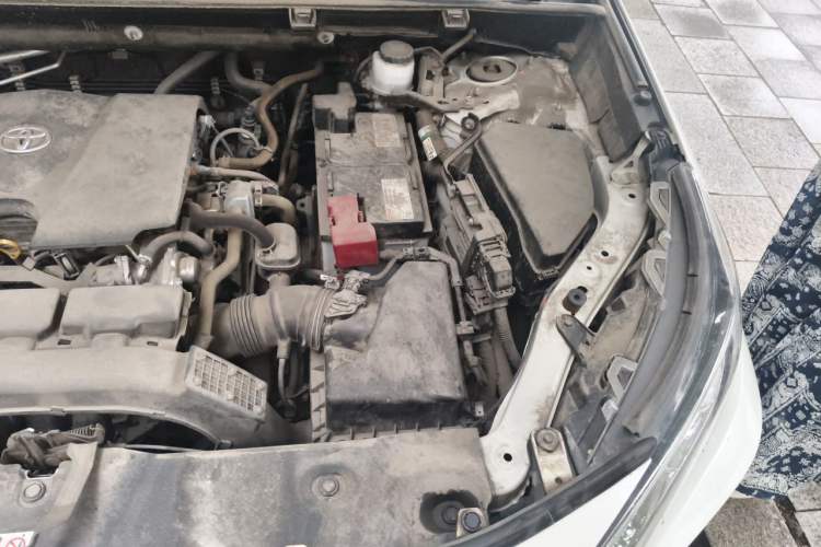 Used Toyota RAV4 2020 2.0L CVT 4x4 Trend Edition Engine Bay Left