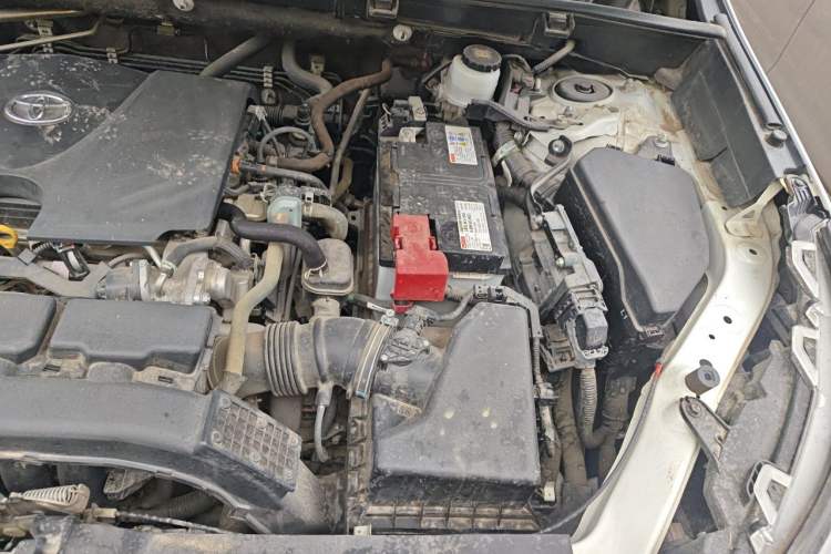 Used Toyota RAV4 2020 2.0L CVT Four-Wheel Drive Prestige Edition Engine Bay Left