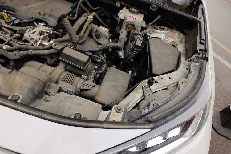 Used Toyota RAV4 2020 Dual-Engine 2.5L E-CVT Two-Wheel Drive Elite Edition Engine Bay Left