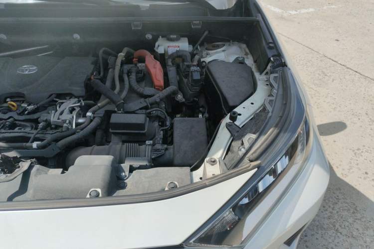 Used Toyota RAV4 2020 Dual-Engine 2.5L E-CVT 4x4 Elite PLUS Edition Engine Bay Left