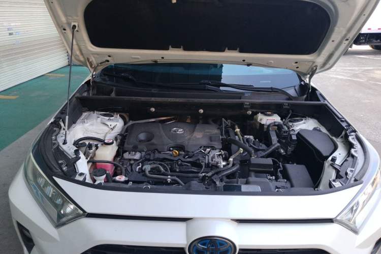Used Toyota RAV4 2020 Dual-Engine 2.5L E-CVT Two-Wheel Drive Elite Edition Engine Bay