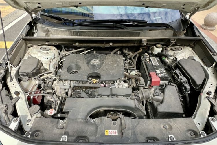 Used Toyota RAV4 2020 2.0L CVT Four-Wheel Drive Prestige Edition Engine Bay